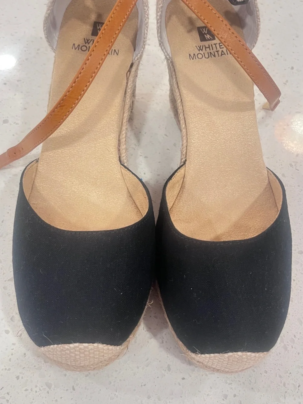 New w/o tags White Mountain Black Espadrille Wedge Sandals with Tan Ankle Strap-